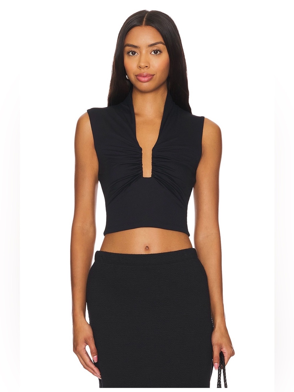 Square Wire sleeveless top in black size s